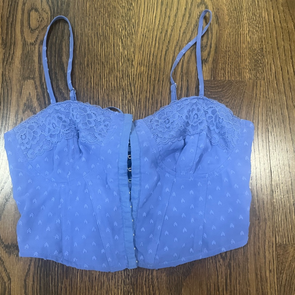 La Hearts Periwinkle Cami with Lace Detail